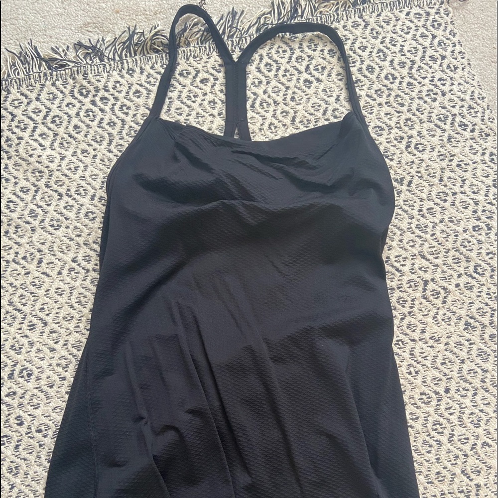 ***RARE*** black lululemon breathable tank
